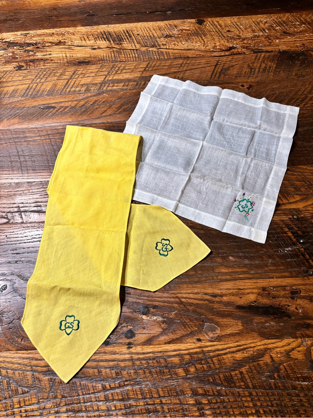 Vintage 1950βs Girl Scout Scarf & Handkerchief both in great condition